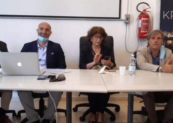 Crotone, il nuovo presidente Akrea, Gianluca Giglio, ha presentato questa mattina la riorganizzazione dell’Ente per quanto riguarda il ciclo dei rifiuti