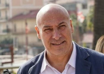 Crotone: “Stanchi dei Soliti” sosterrà Enzo Voce alle prossime elezioni comunali