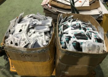 Operazione “Polish Masks” della Finanza: Sequestrate nell’intero territorio nazionale circa 125.000 mascherine pericolose