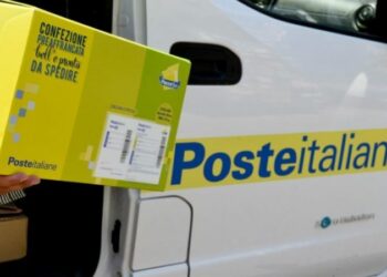 Poste Italiane consegna mascherine a studenti e docenti per l’esame di maturità in provincia di Crotone