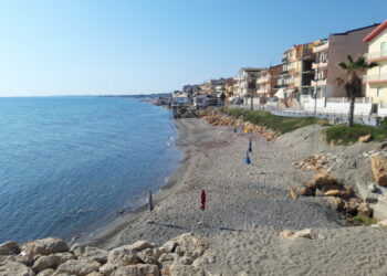 Crucoli Torretta, chiuso un tratto di spiaggia