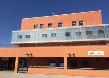 UniCaLab, nove team di studenti in gara per la finale