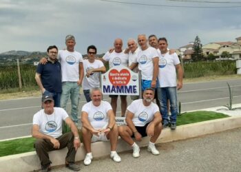 Cirò Marina: Nuovo Look per via Torrenova, Città Pulita dedica una aiuola alle Mamme