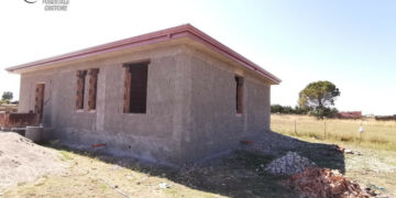 Isola Capo Rizzuto: Sequestrata costruzione abusiva su terreno agricolo