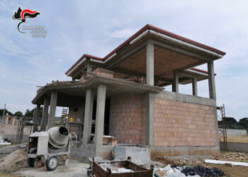 Isola Capo Rizzuto: scoperto un altro fabbricato abusivo