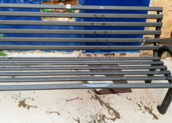 Crotone: atto vandalico verificatosi sulla panchina dedicata al Giuseppe Parretta