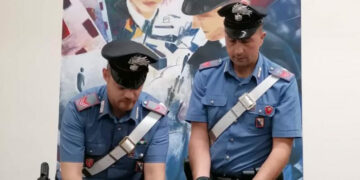 Crotone: sorpreso con armi e droga, arrestato dai Carabinieri