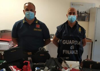 Tutela del made in Italy: la Finanza intensifica i controlli nelle località balneari