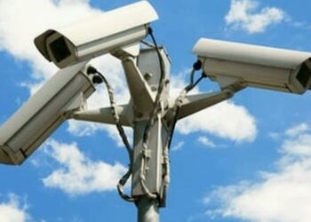 Cirò, Atto vandalico su statua generale Siciliani: minorenne ripreso dalle telecamere, atto non voluto ed accidentale