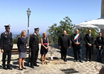 A Cirò si è svolta la cerimonia di piantumazione dell’Albero della Legalità