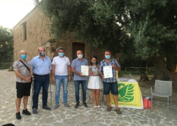 Crucoli: il Circolo Legambiente Nicà consegna i premi ai tre vincitori del concorso “l’Ulivo più bello”