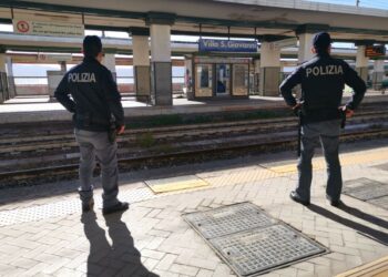 Molesta studentessa sbarcata dal traghetto proveniente da Messina,  arrestato uomo di origine africana