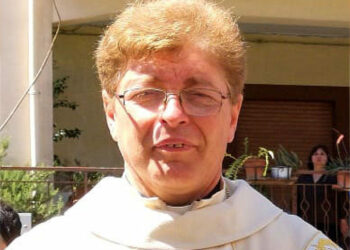 Crucoli, don Franco Lonetti nominato Parroco della Parrocchia SS. Pietro e Paolo