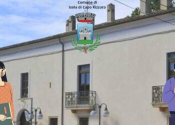 Isola Capo Rizzuto, il Sindaco: “Amiamo noi stessi e chi ci sta vicino, indossiamo la mascherina”