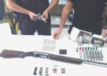 Scandale: detenzione abusiva di armi e munizioni, un arresto