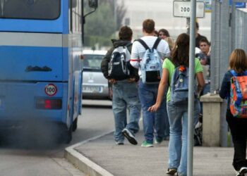 “Problema su trasporto scolastico”, il racconto di una studentessa del Liceo Classico “Borrelli” di Santa Severina
