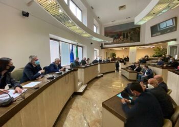 Emergenza alluvioni, la Giunta regionale a Crotone: “Ristori e risarcimenti, noi ci siamo”