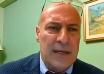 Crotone, il sindaco Voce propone Consiglio comunale aperto