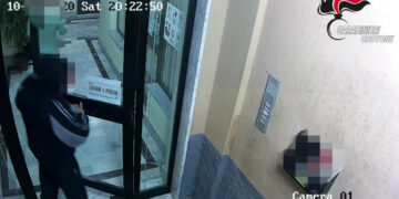 Cirò Marina: individuati e arrestati dai Carabinieri gli autori di tre rapine