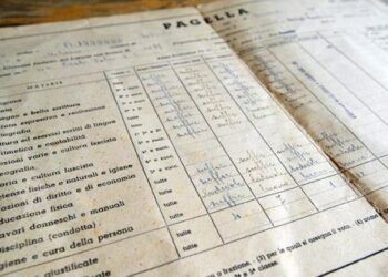 Scuola primaria, firmata l’ordinanza che prevede “giudizi” descrittivi al posto dei “voti numerici”