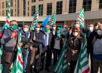 Rischio chiusura Sant’Anna Hospital Catanzaro, i Sindacati: “è una realtà sanitaria troppo importante per la nostra regione perché sia lasciata morire nell’indifferenza generale”