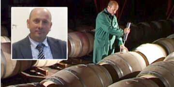 Il ministero del lavoro conferisce la “Stella al merito del Lavoro” a Nicodemo Vetere di Cirò Marina