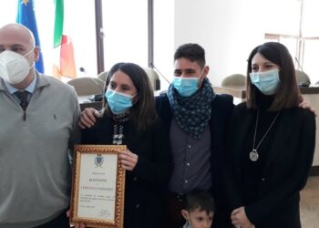 “Buona vita Christian”: primo nato del 2021, cerimonia di benvenuto nella casa comunale