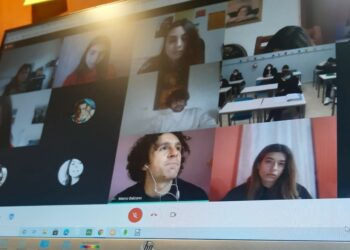 “Cento libri-leggere leggeri” gli studenti del Liceo “Pitagora” di Crotone incontrano lo scrittore Marco Balzano