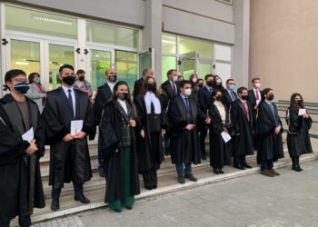 Crotone, ben 11 nuovi avvocati giurano davanti al Consiglio dell’Ordine