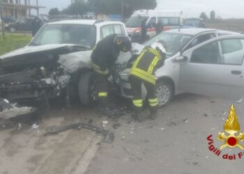 Incidente sulla SS106 al bivio di Strongoli Marina, 3 feriti