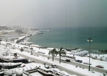 Maltempo in Calabria: nevicata anche in pianura, -13 gradi in Sila