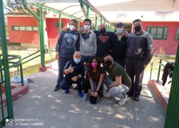 Cirò Marina: la Scuola Primaria “Karol Wojtyla” ha ben 16 nuovi alberi da frutto