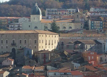 Coronavirus, il Comune di Acri diventa “zona rossa”