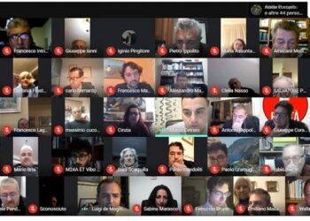 Luigi De Magistris, candidato a presidente della Regione Calabria incontra i circoli calabresi