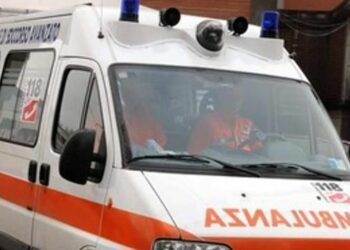 Crotone: operaio muore cadendo dal tetto di un capannone in località Passovecchio