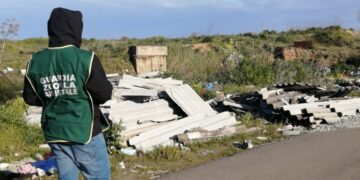 Guardie Zoofile Ambientali del Nogra individuano due discariche di rifiuti pericolosi nel comune di Cirò Marina