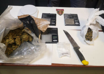 Crotone, Scuola abbandonata come caveaux degli spacciatori