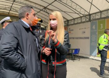 Sottosegretario Pucciarelli: con hub vaccinale di Chiavari fino a 10 mila vaccinazioni a settimana