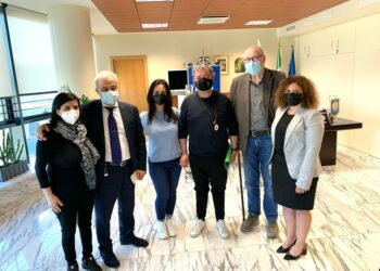 Autismo, Spirlì alle famiglie senza rimborsi: “Vi difenderemo”, intervista ad una mamma – VIDEO