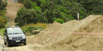Carfizzi, Sequestrata area con terre di scavo abbancate abusivamente