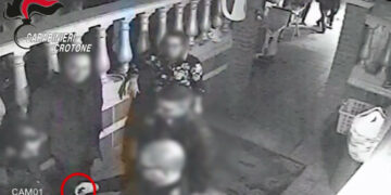 Crotone, Operazione “autogol” antidroga dei Carabinieri: 11 persone arrestate – VIDEO