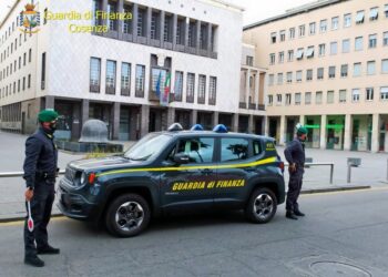 Scoperti dalla Finanza 21 “furbetti” dei buoni spesa erogati dai comuni a sostegno delle famiglie in condizioni di difficoltà