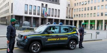 Scoperti dalla Finanza 21 “furbetti” dei buoni spesa erogati dai comuni a sostegno delle famiglie in condizioni di difficoltà