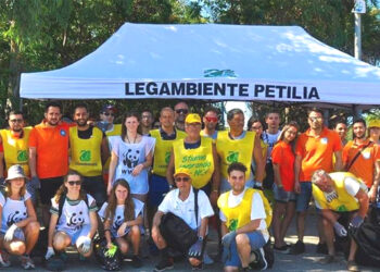 Il circolo Legambiente “Valle Tacina” di Petilia Policastro organizza domenica 23 maggio “Puliamo la spiaggia dei Gigli” a Isola Capo Rizzuto