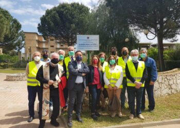 Lions Club Cirò Krimisa: “Piantiamo Alberi in Città” nella Villetta comunale del rione Chiesa di Sant’Antonio
