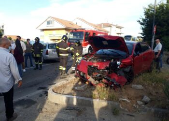 Torretta, incidente stradale coinvolge quattro autovetture