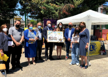 Cirò Marina, Premiazione finale con cerimonia consegna attestati del Concorso del Lions club: “Un Po-ster per la Pace” alla scuola media Casopero