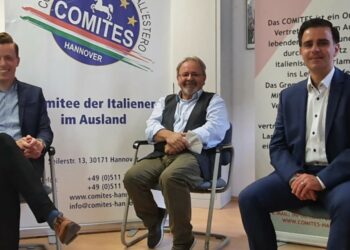 Hannover: il Presidente Scigliano incontra nella sede Comites, Adis Ahmetovic e Claudio Provenzano, due giovani promesse della SPD
