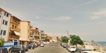 Incidente sul lungomare di Cirò Marina: conducente denunciato dai Carabinieri per reato “omicidio stradale”