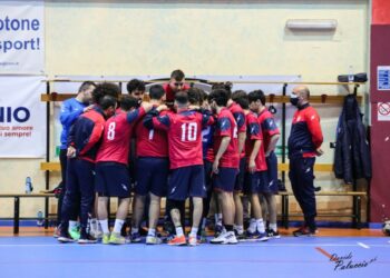 Pallamano: Crotone vs Putignano 28-21   ( risultato pt: 14 – 8 )